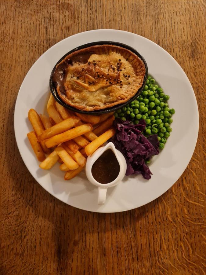 The Crown Inn - Wentnor Bishop's Castle Luaran gambar